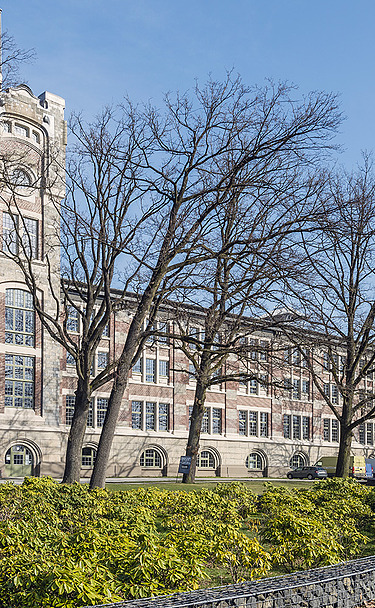 Photo of the façade of Thor Central at Thor Park in Genk.