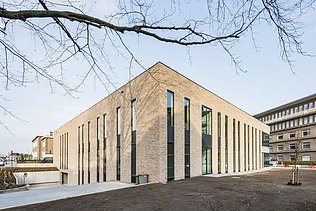 Photo du nouveau centre médical AZ Vesalius à Bilzen.