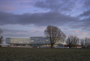 Avondfoto van AZ Zeno Knokke.