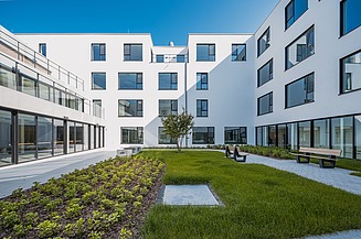 Photo of the patio of the new RCF Kimpenhof Oudsbergen