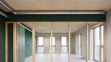 Classroom new school building VTS Sint-Niklaas Photo of the one classroom in the new school building for VTS Sint-Niklaas.
