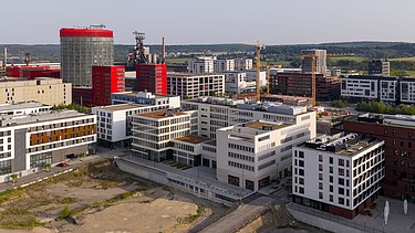 Dronefoto van de achterzijde van Moiré - SQ27 in Belval, Luxemburg.