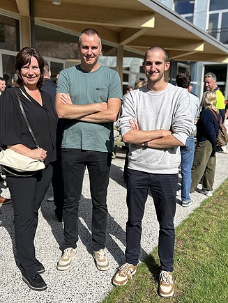 Photo of the STRABAG Belgium project team during the grand opening of the new regional office of Antwerp Police Zone - Region West.