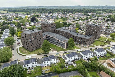 Paspoel Anders Tongeren Dronefoto van de nieuwe sociale woonwijk Paspoel Anders in Tongeren.