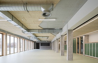 Refter new school building VTS Sint-Niklaas Photo of the refectory in the new school building for VTS Sint-Niklaas.