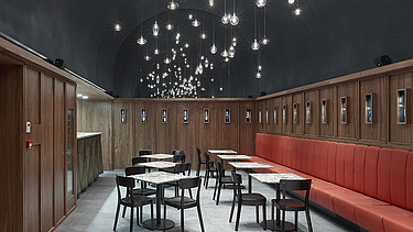 Foto van de bar in het nieuwe kantoorgebouw van Landesvertretung Baden-Württemberg in Brussel.