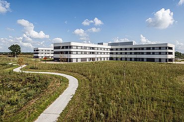 ZMK Maaseik Foto van het ZMK, Ziekenhuis Maas en Kempen, in Maaseik.