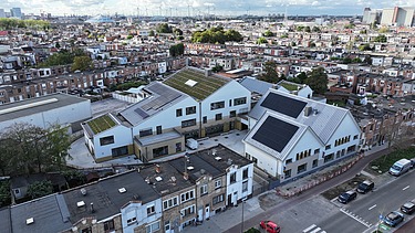 Aerial view of the new Lyceum Lakbors (Focus Noord) in Deurne.
