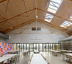 Refter Campus Cadix Antwerp Photo of the refectory in the renovated CAD shed at Campus Cadix in Antwerp.
