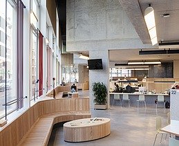 Foto van de stadswinkel in het Stadsarchief in Sint-Niklaas.