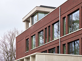 Foto van de gevel van het nieuwe woonzorgcentrum WZC Christine in Ekeren