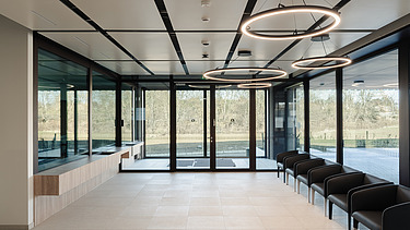 Image of the lobby in the Voer and Dijle Police Station of in Tervuren-Vossem.