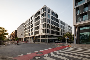 Photo de la façade de Moiré - SQ27 à Belval, Luxembourg.